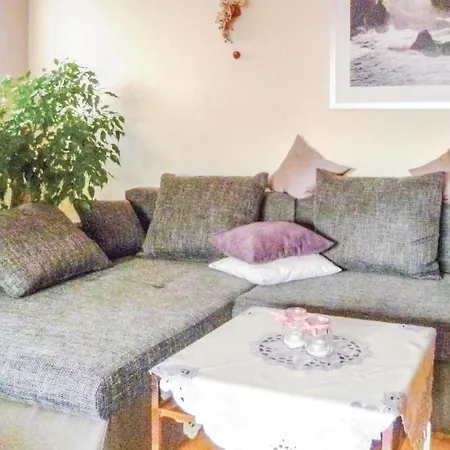 Apartment 1 Bedroom Awesome In Schoenecken Wetteldorf
